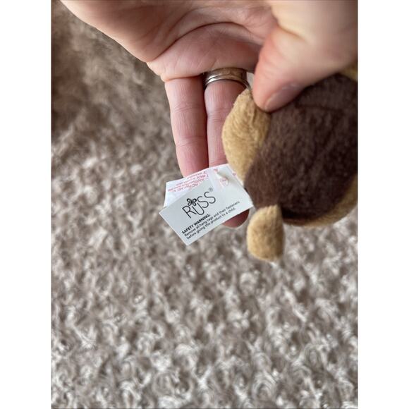 Vintage Russ Plush 4.5” Puppy Dog Schnauzer Holding Heart - Picture 7 of 7